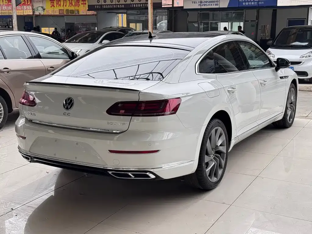 Volkswagen CC 2023 из CN, фото 6