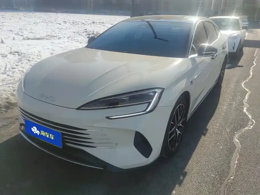 BYD Seal 07 DM-i 2025 из CN, фото 1