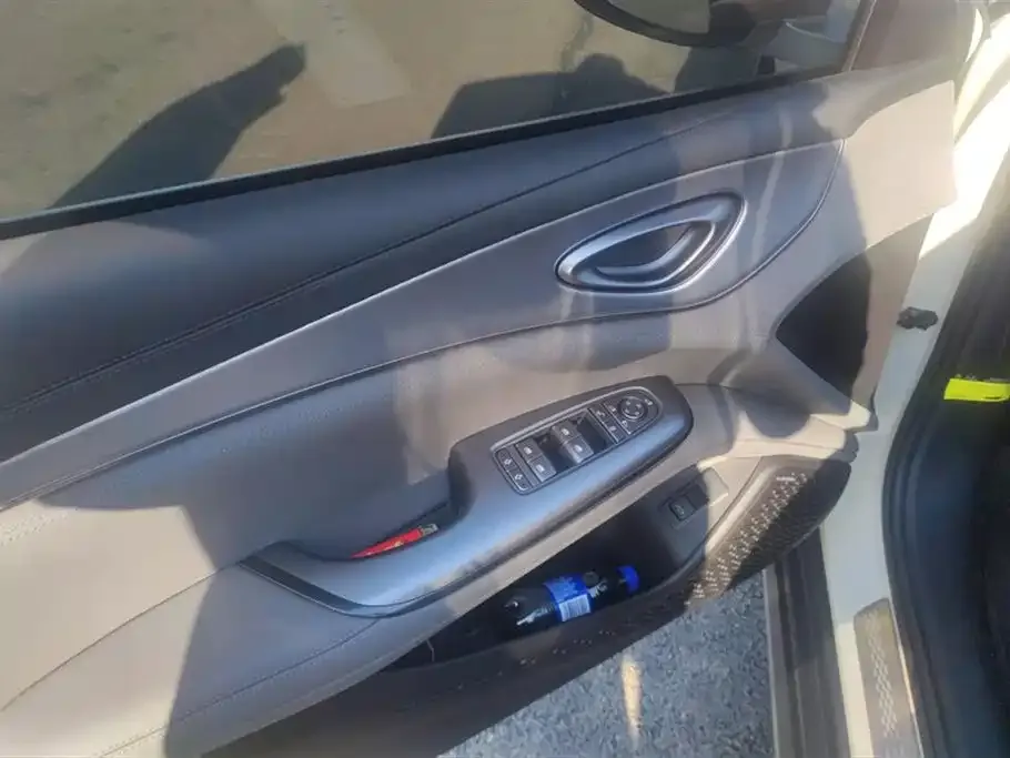 BYD Seal 07 DM-i 2025 из CN, фото 9
