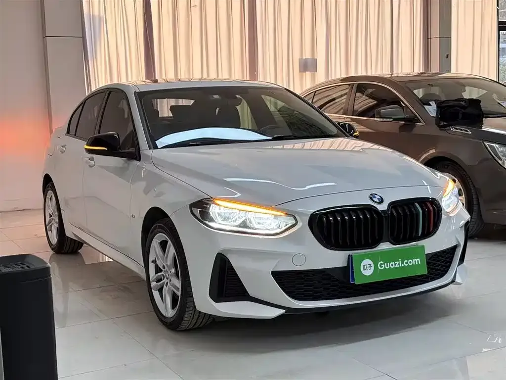 BMW 1 Series 2022 из CN, фото 7