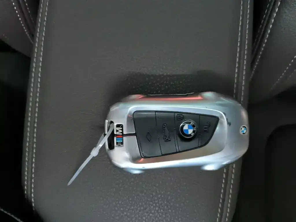BMW 1 Series 2022 из CN, фото 4