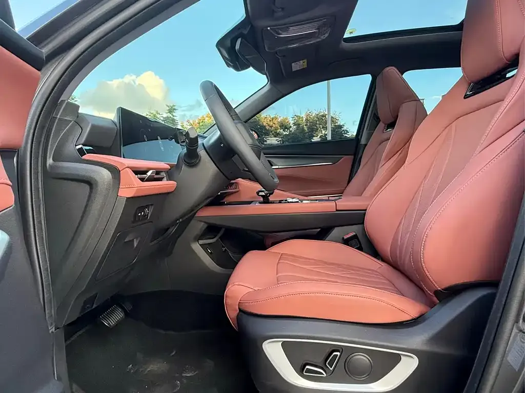 Changan CS75PLUS 2023 из CN, фото 6
