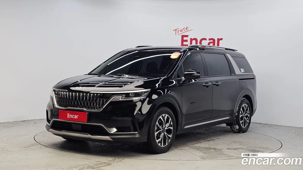 Kia Carnival 2023 из KR, фото 1