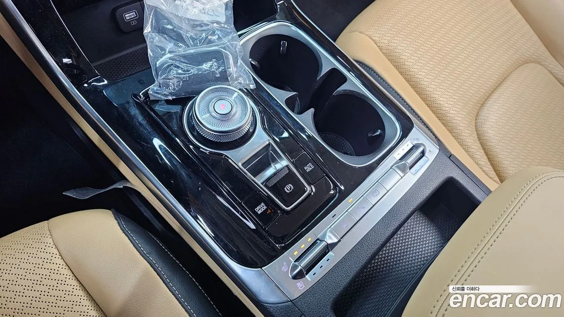 Kia Carnival 2023 из KR, фото 9