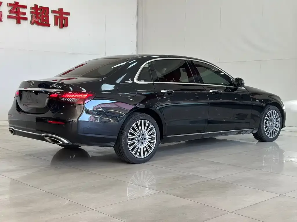 Mercedes-Benz E-Class 2023 из CN, фото 3