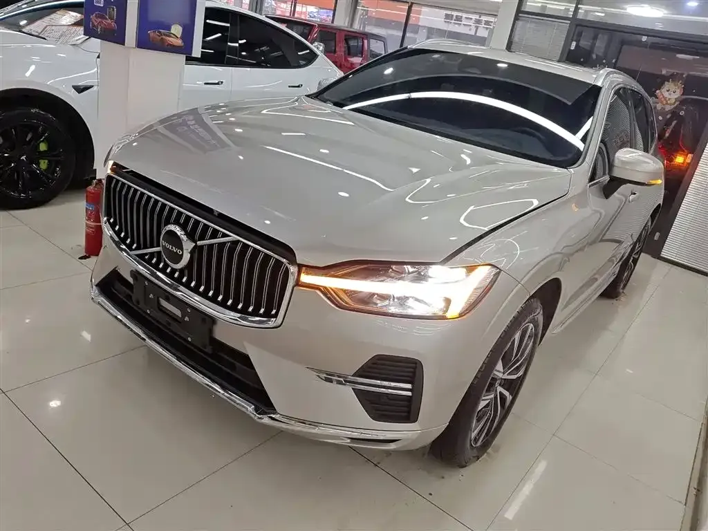 Volvo XC60 2024 из CN, фото 5