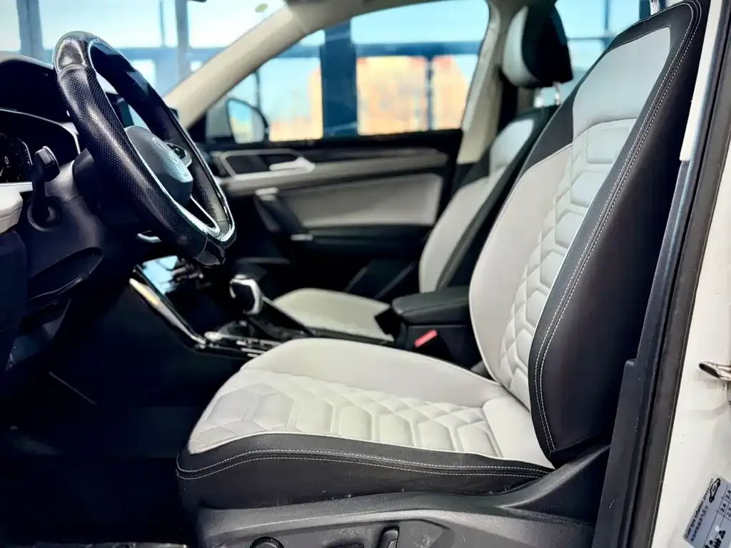 Volkswagen Tayron 2022 из CN, фото 5
