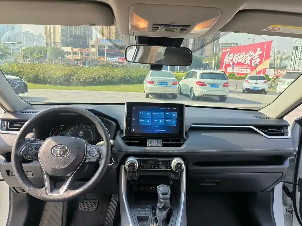 Toyota RAV4 2022 из CN, фото 4