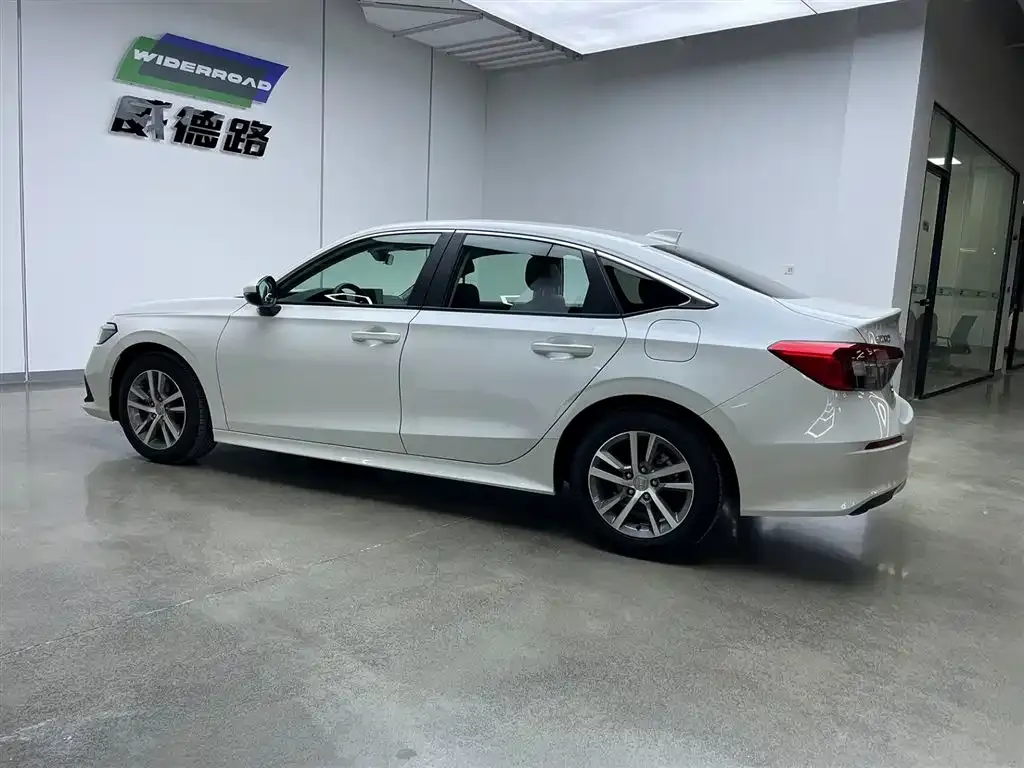 Honda Civic 2024 из CN, фото 7