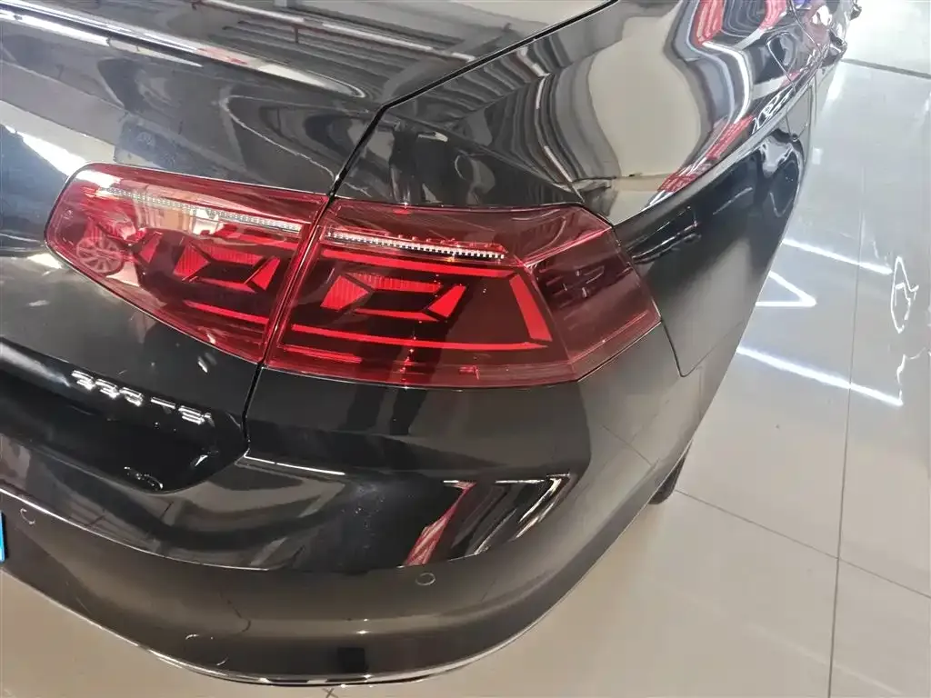 Volkswagen Magotan 2024 из CN, фото 10