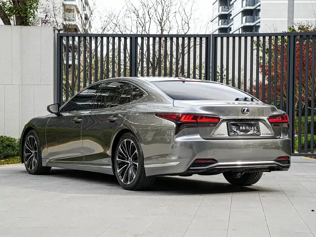 Lexus LS 2022 из CN, фото 6