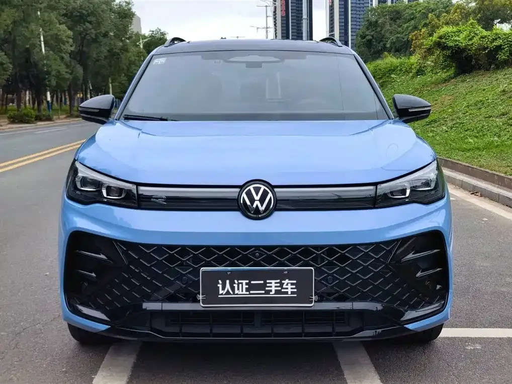 Volkswagen Tiguan L 2024 из CN, фото 5