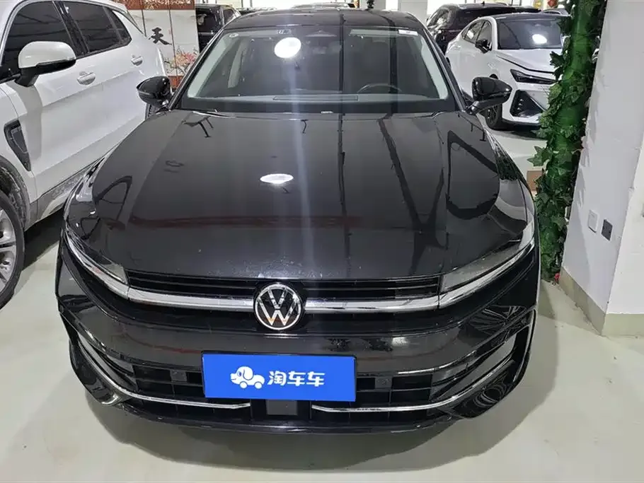 Volkswagen Magotan 2025 из CN, фото 5
