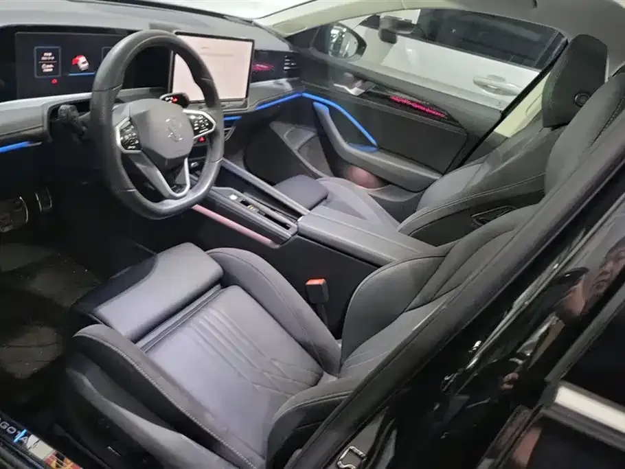 Volkswagen Magotan 2025 из CN, фото 9