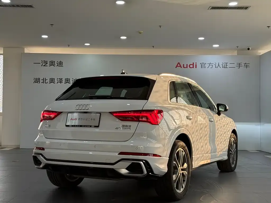 Audi Q3 2024 из CN, фото 7