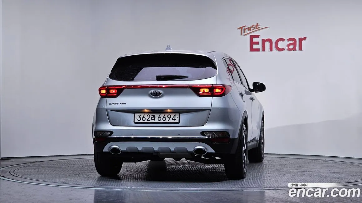 Kia Sportage — фото 5