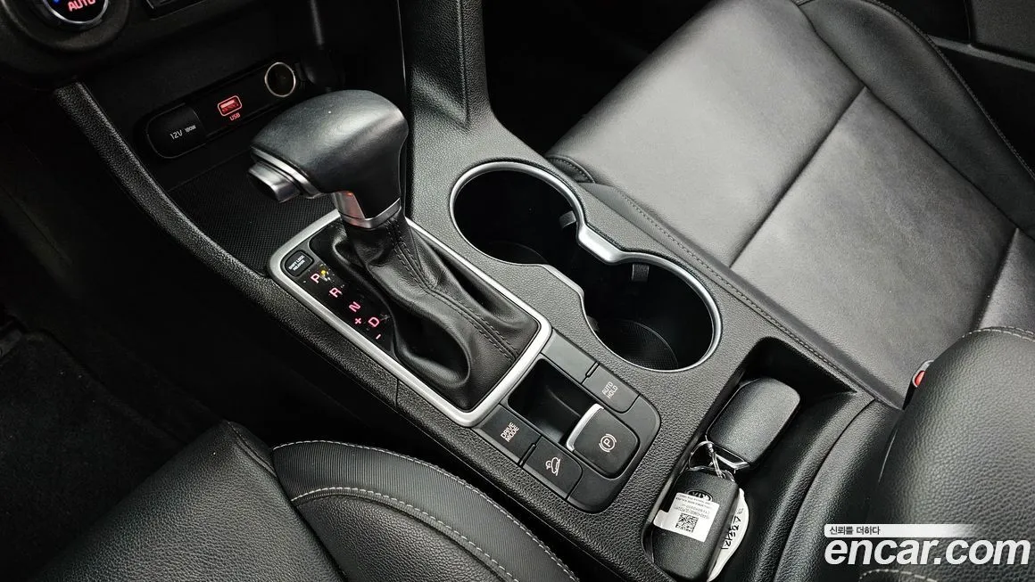 Kia Sportage — фото 10
