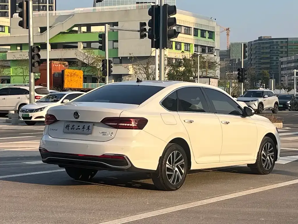Volkswagen Lavida 2022 из CN, фото 3