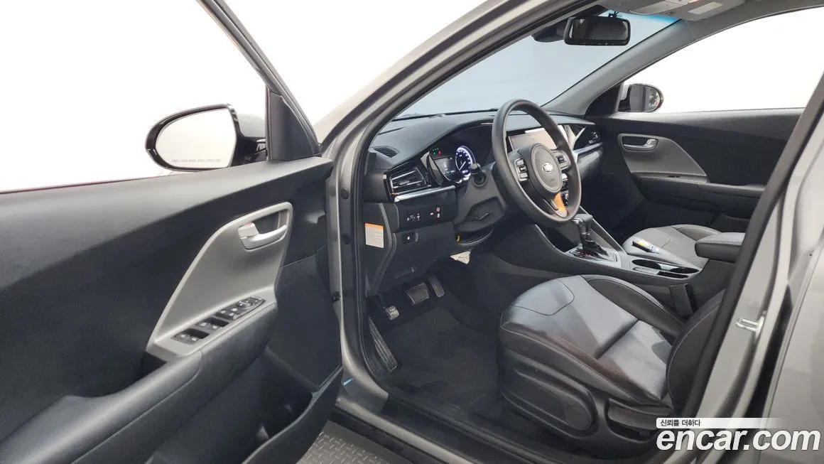 Kia Niro 2021 из KR, фото 5