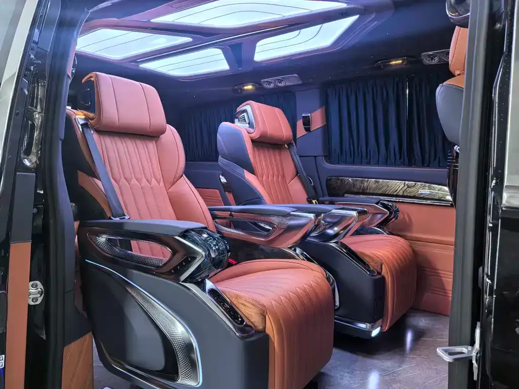 Mercedes-Benz Vito 2025 из CN, фото 9