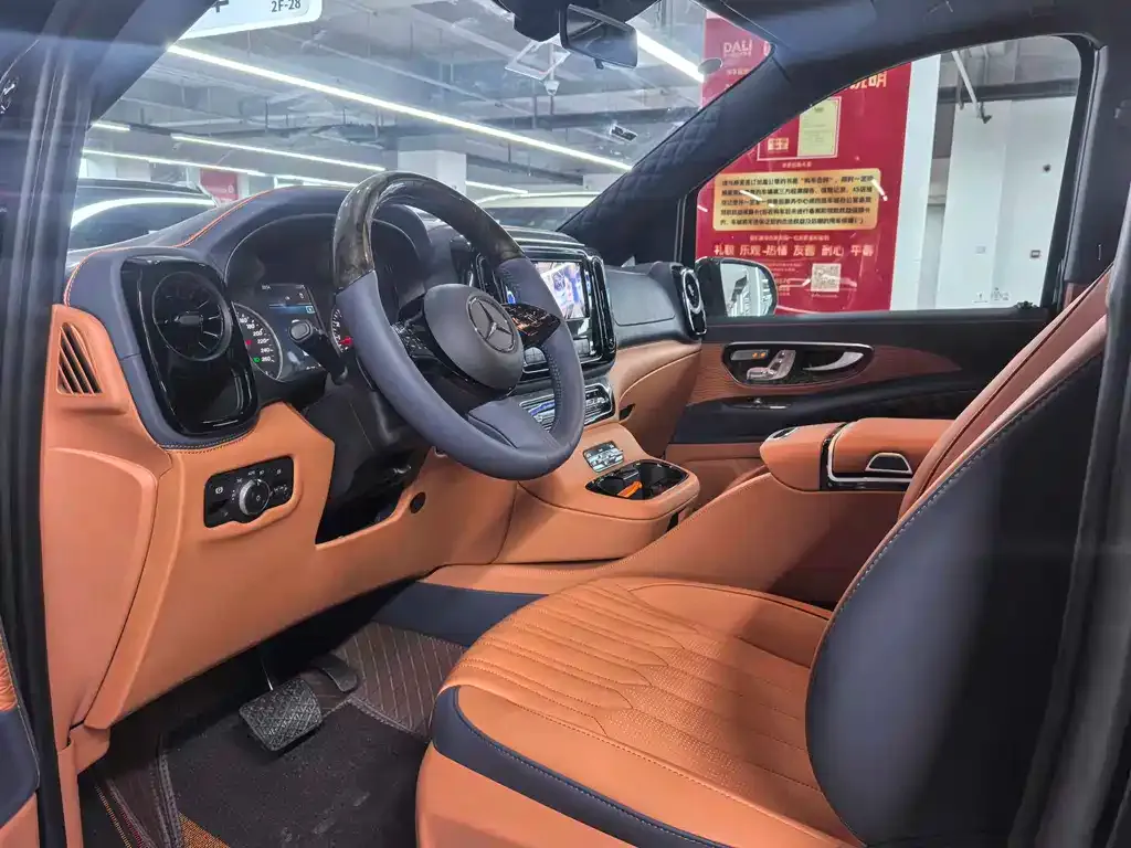 Mercedes-Benz Vito 2025 из CN, фото 10