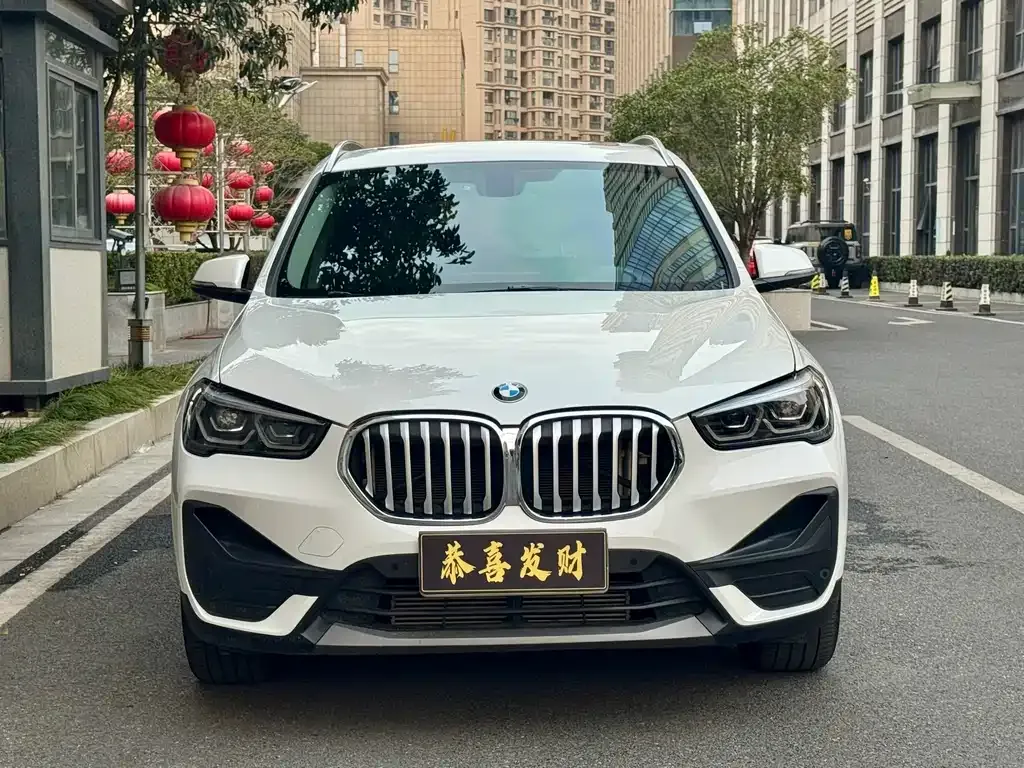 BMW X1 2022 из CN, фото 1