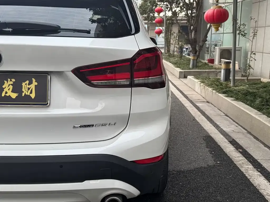 BMW X1 2022 из CN, фото 9