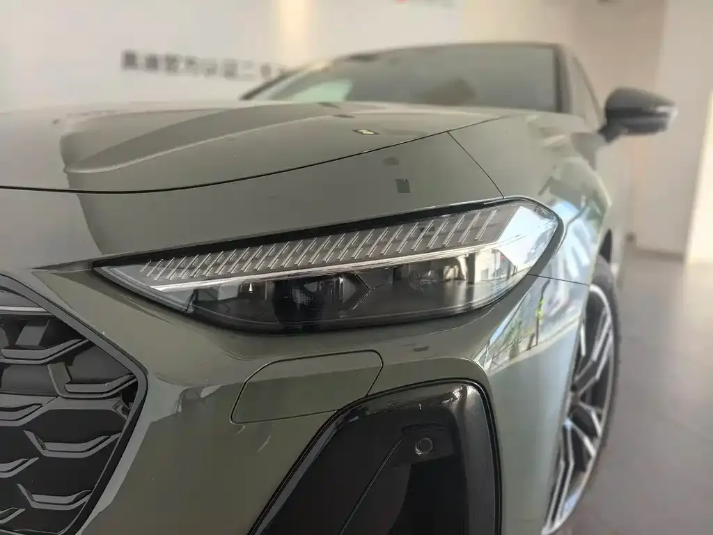 Audi A5L 2025 из CN, фото 2
