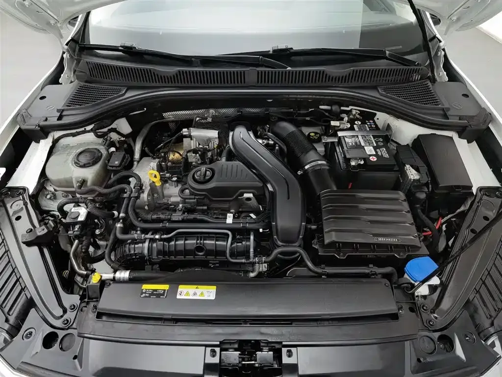 Volkswagen Sagitar 2023 из CN, фото 9