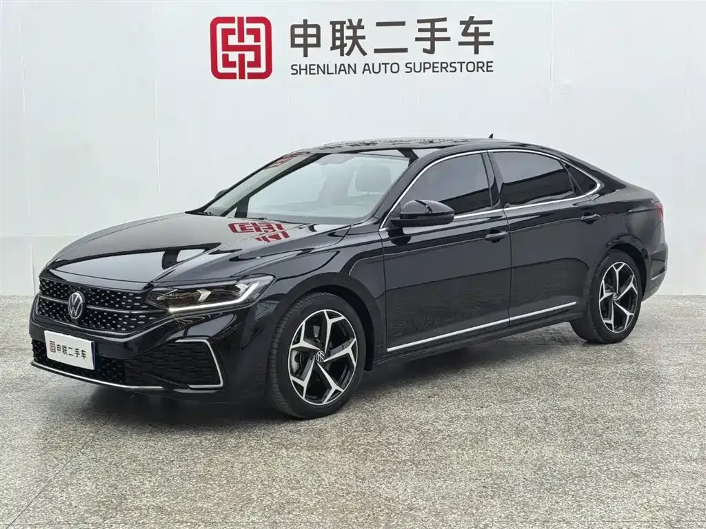 Volkswagen Passat 2024 из CN, фото 1