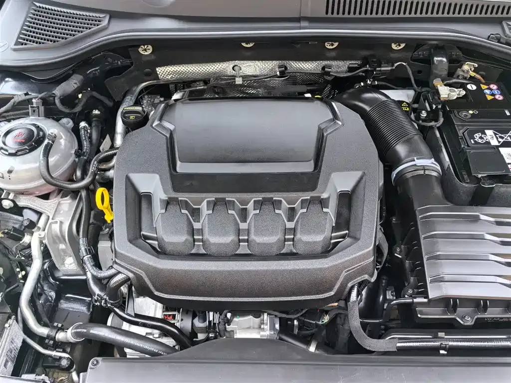 Volkswagen Passat 2024 из CN, фото 4
