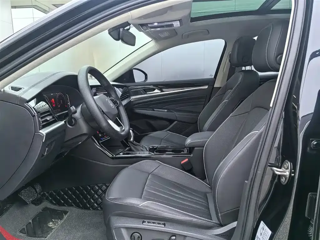 Volkswagen Passat 2024 из CN, фото 9