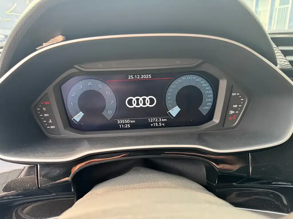 Audi Q3 2023 из CN, фото 2