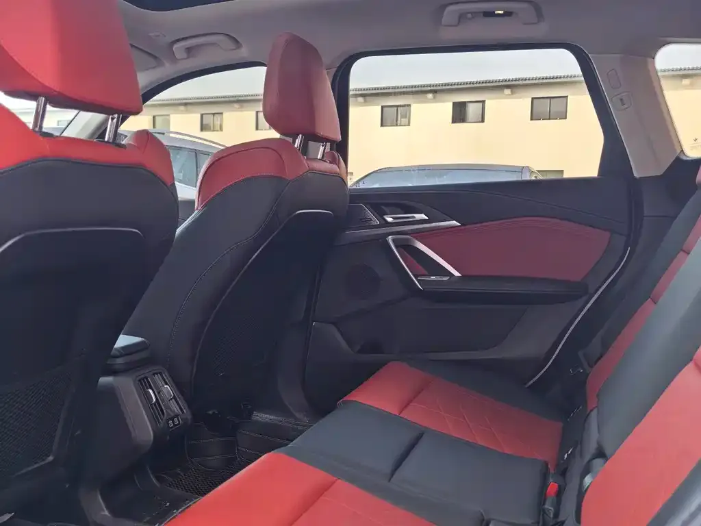 BMW X1 2024 из CN, фото 2