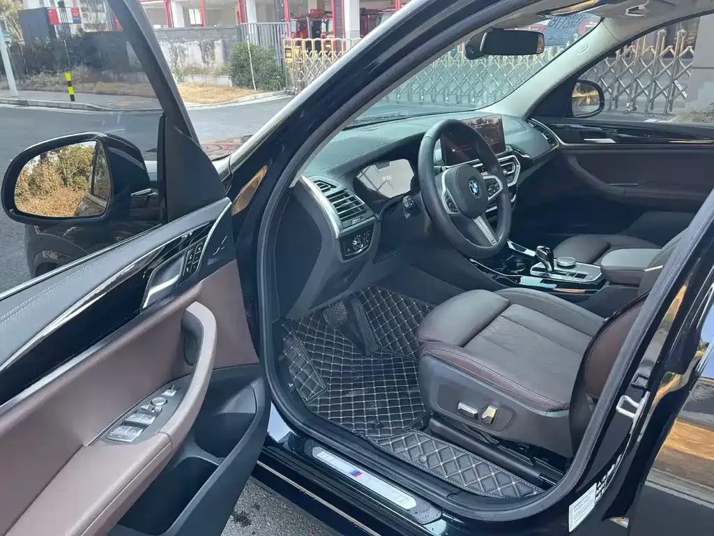 BMW X3 2022 из CN, фото 4