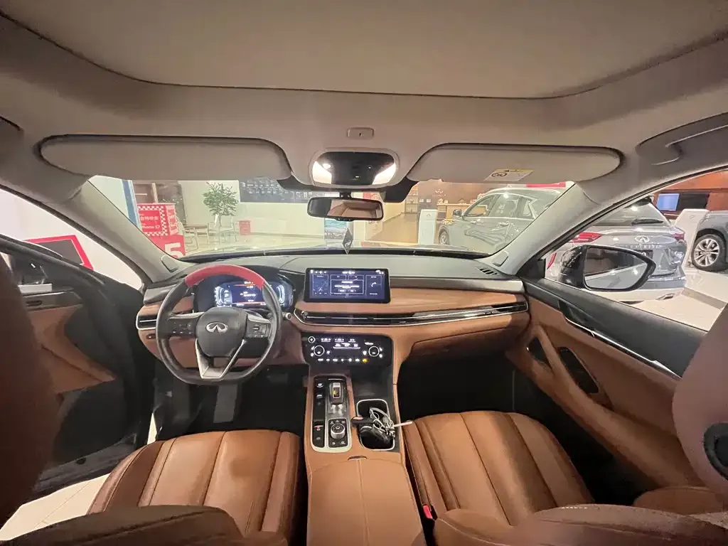 Infiniti QX60 2024 из CN, фото 5