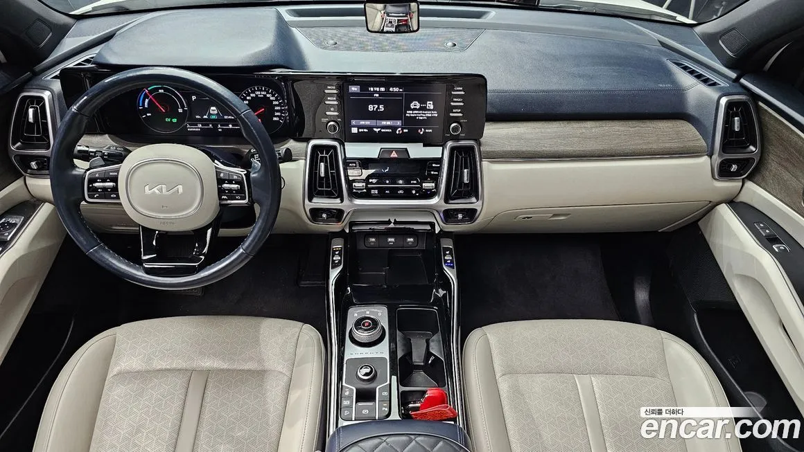 Kia Sorento — фото 10