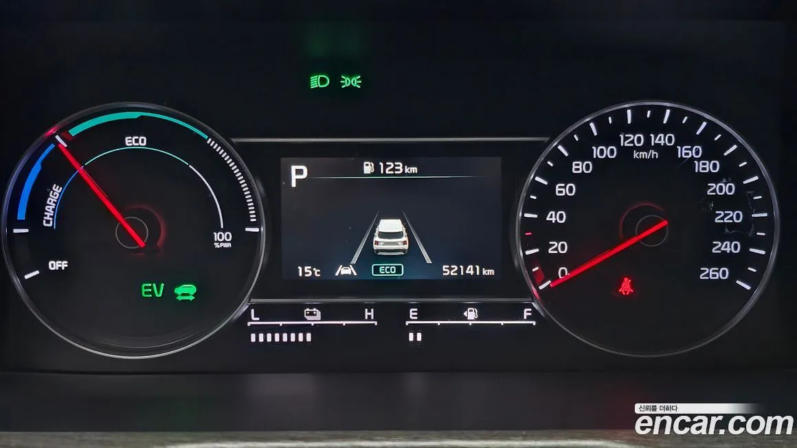 Kia Sorento — фото 5