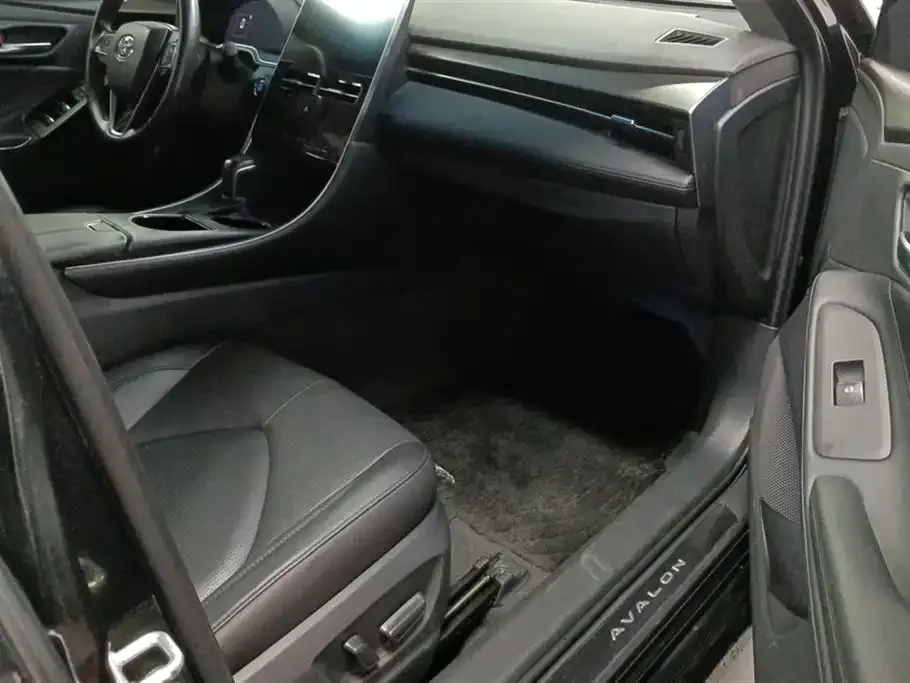 Toyota Avalon 2022 из CN, фото 6