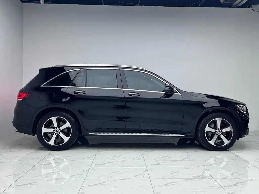Mercedes-Benz GLC 2022 из CN, фото 9