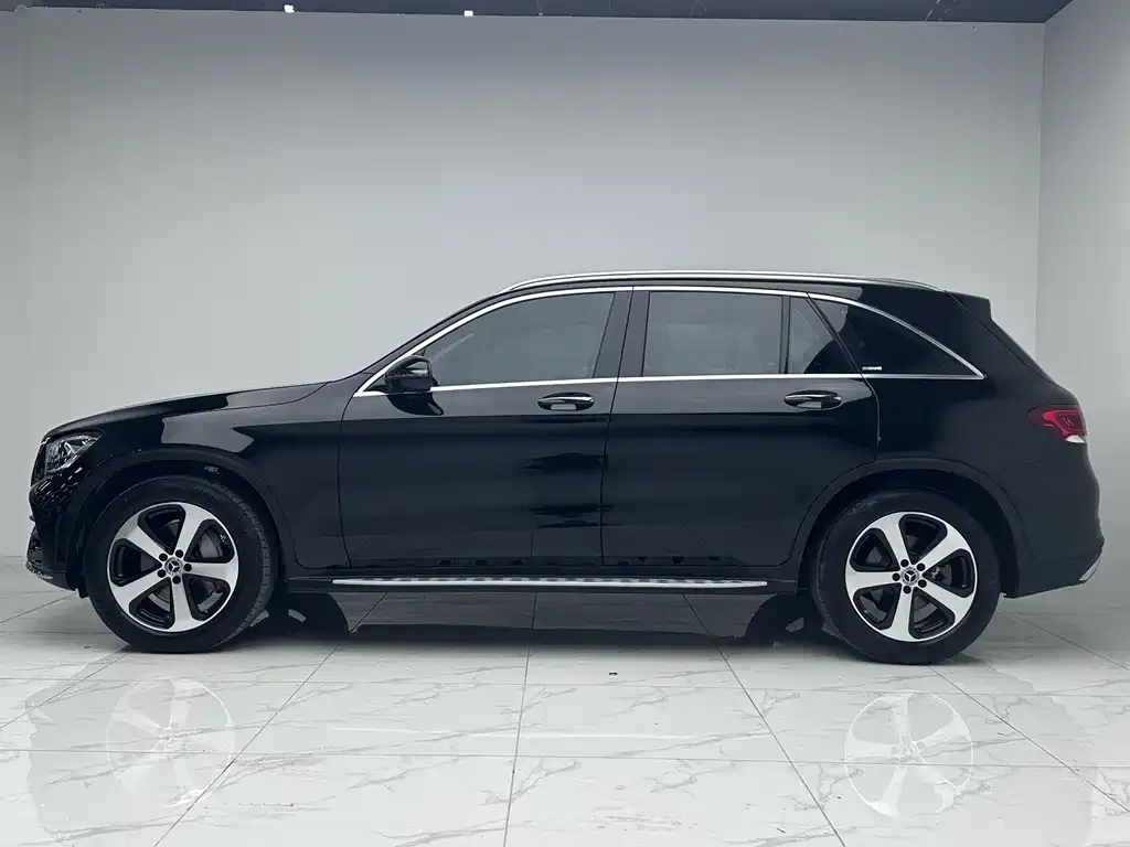 Mercedes-Benz GLC 2022 из CN, фото 2