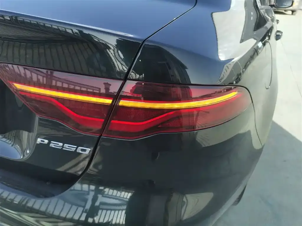 Jaguar XEL 2023 из CN, фото 8