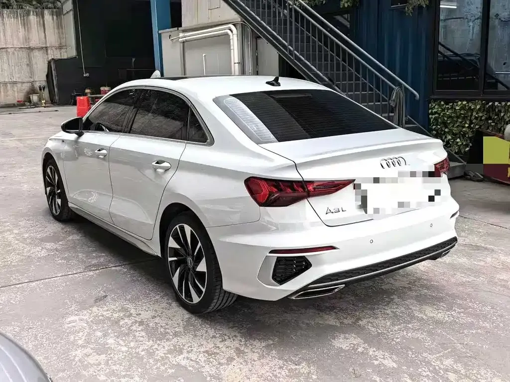 Audi A3 — фото 8