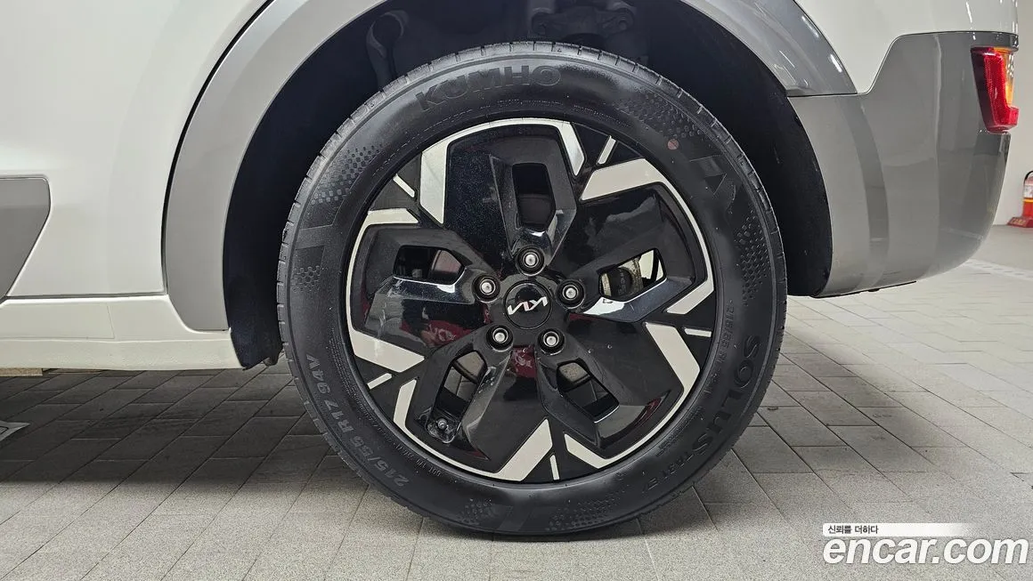 Kia Niro — фото 6
