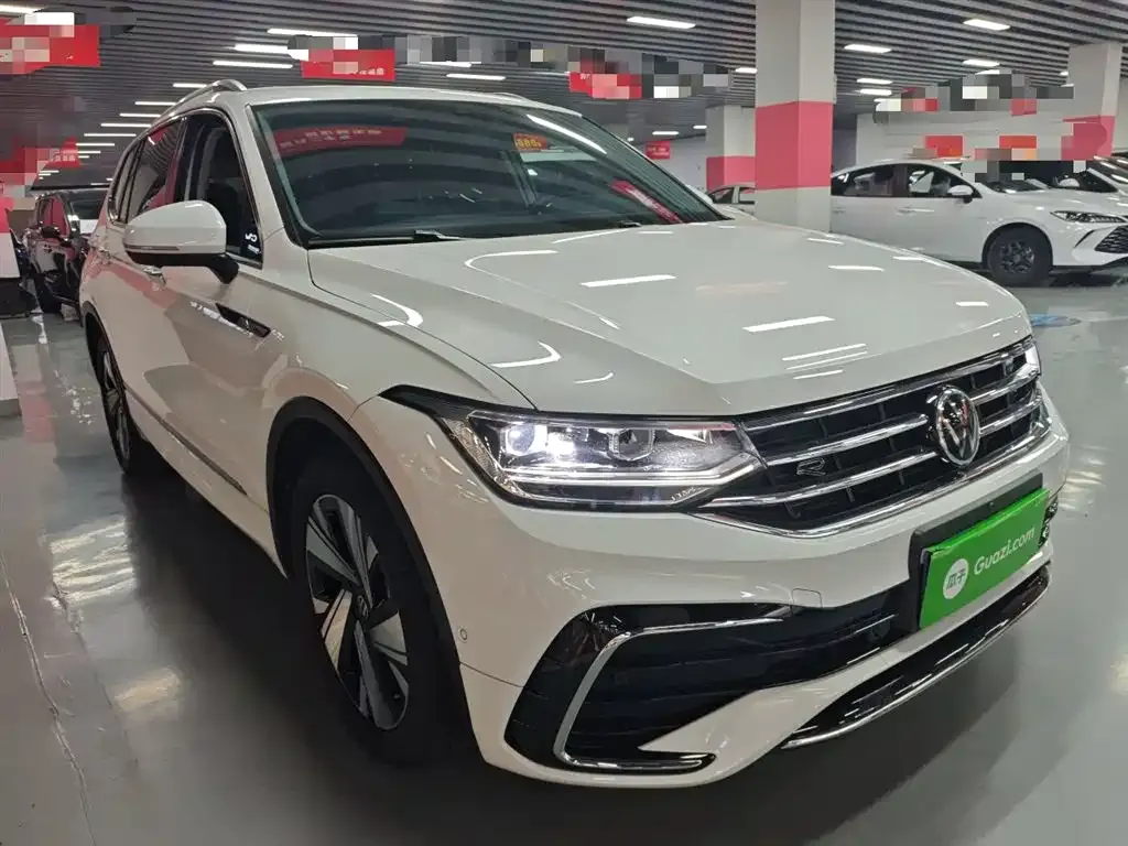 Volkswagen Tiguan L 2023 из CN, фото 3