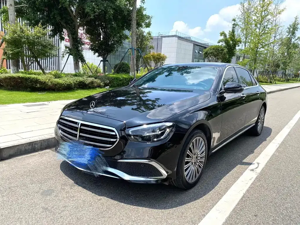 Mercedes-Benz E-Class 2023 из CN, фото 1