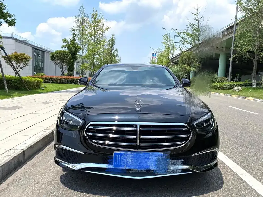 Mercedes-Benz E-Class 2023 из CN, фото 7