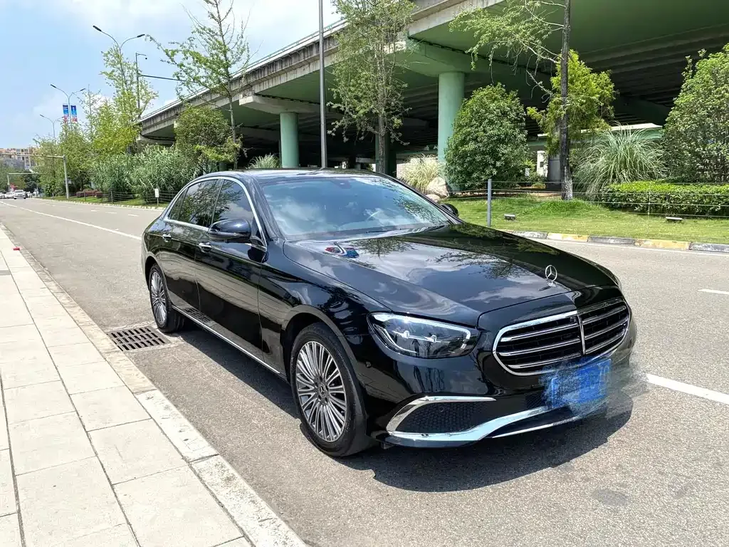 Mercedes-Benz E-Class 2023 из CN, фото 5