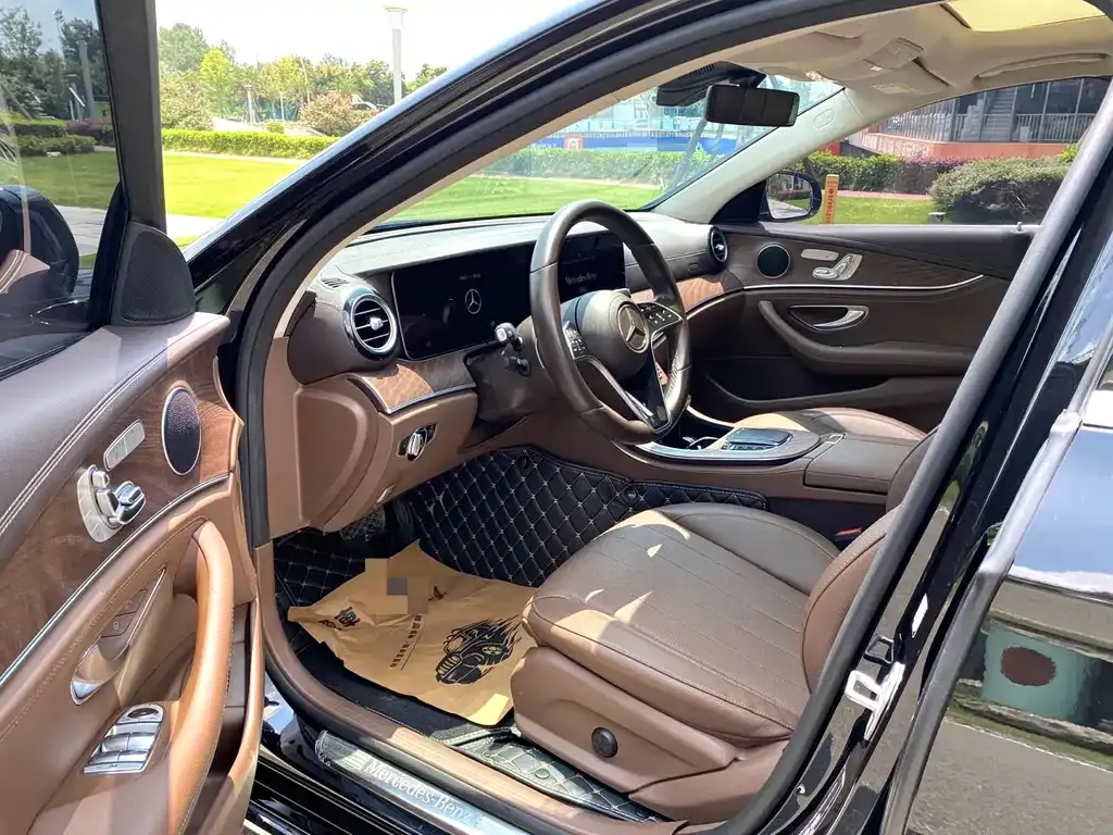 Mercedes-Benz E-Class 2023 из CN, фото 9