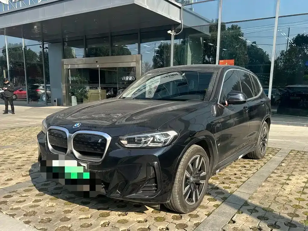BMW iX3 2023 из CN, фото 1